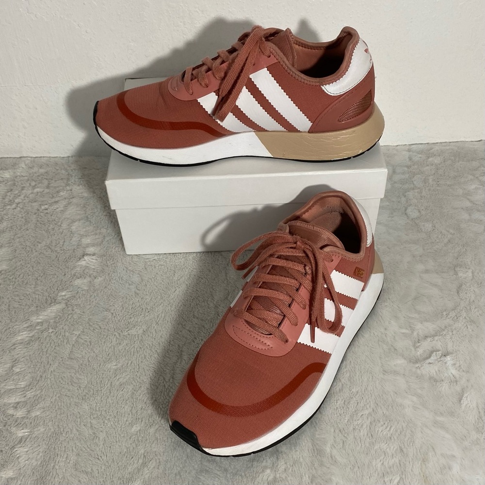 adidas Women's Sneakers in Dusty Rose and White